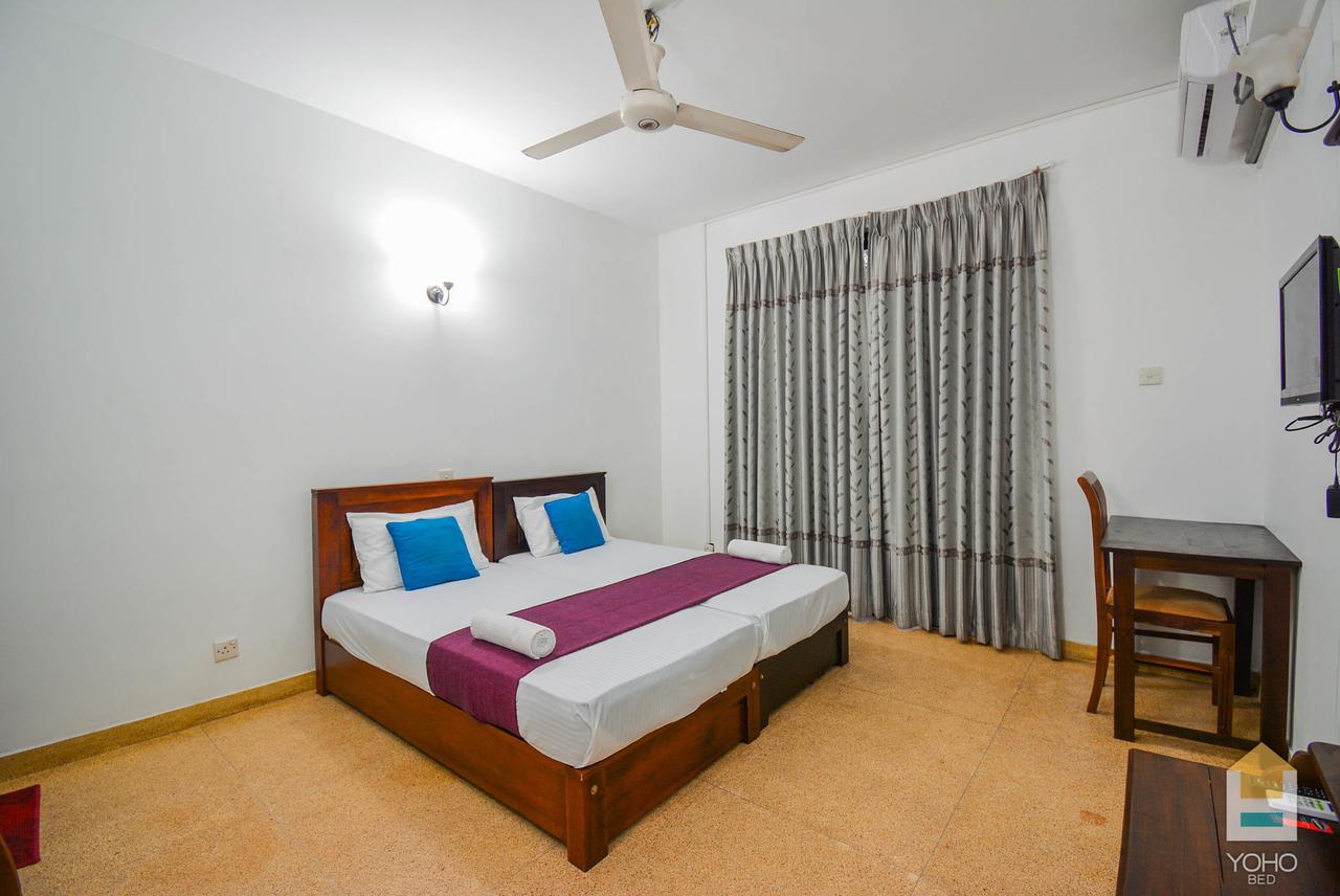 Yoho 5Th Lane Signature Colombo Exterior photo